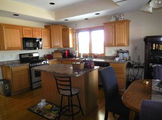 501 Brant Cir, Dekalb, IL 60115