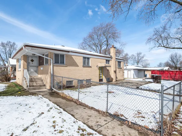 4220 W 125th St, Alsip, IL 60803