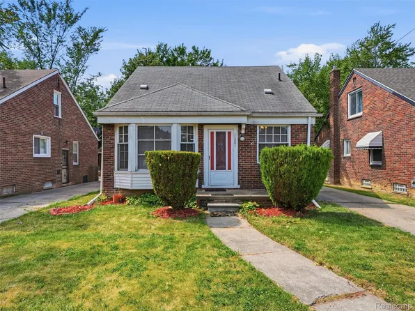 11681 Rosemont Ave, Detroit, MI 48228