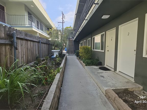 3rd image of 1441 Euclid St APT 2