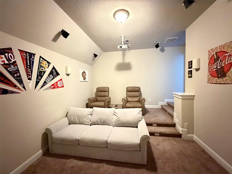 15 Twig Corner Ct — Photo 23