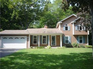 1102 Everwild Vw, Webster, NY 14580