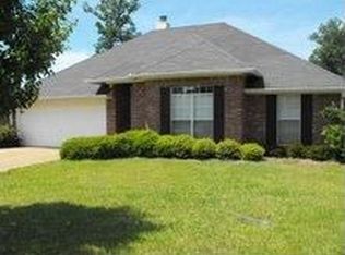 103 Post Oak Dr, Brandon, MS 39047