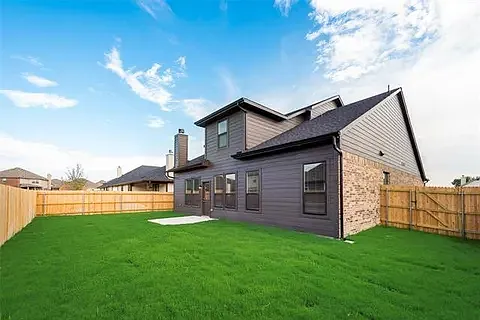4519 Oriole Dr — Photo 2