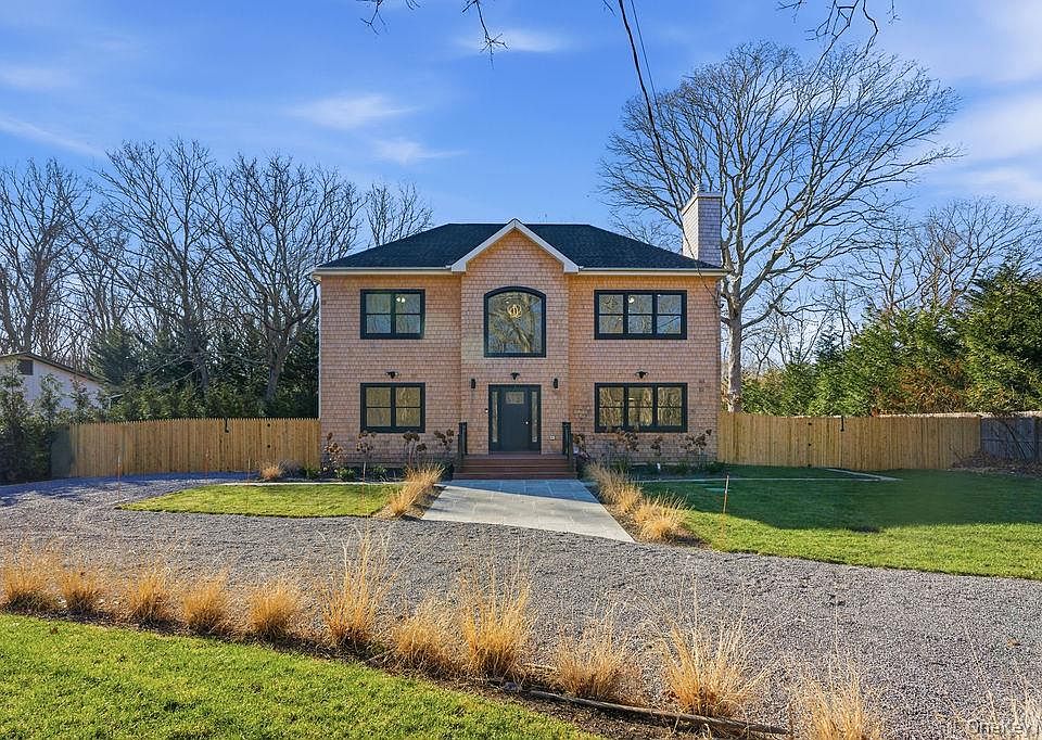 1st image of 768 Bridgehampton Sag Harbor