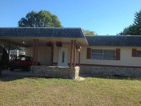 5th image of 1418 NE Pine Island Ln