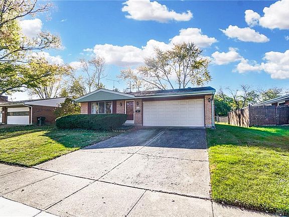 3rd image of 1504 Beaver Creek Ln