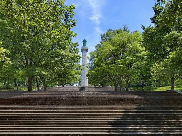 180 Myrtle Avenue image 16 of 16