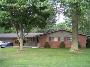 2418 Tennyson Dr, Bellbrook, OH