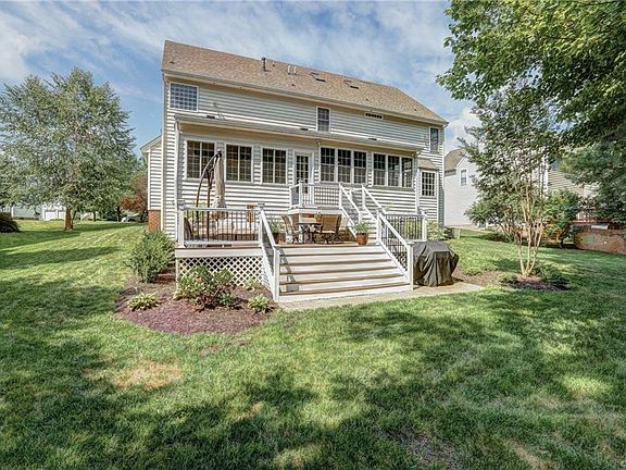 3rd image of 11216 Prescott Pl