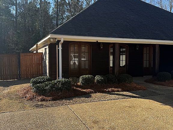 4th image of 360 Provision Pkwy