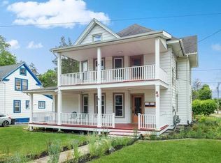 86 College Ave, Poughkeepsie, NY 12603