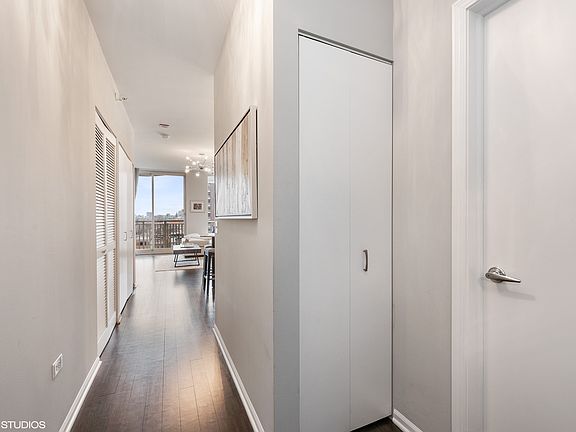 2nd image of 645 N Kingsbury St APT 1105