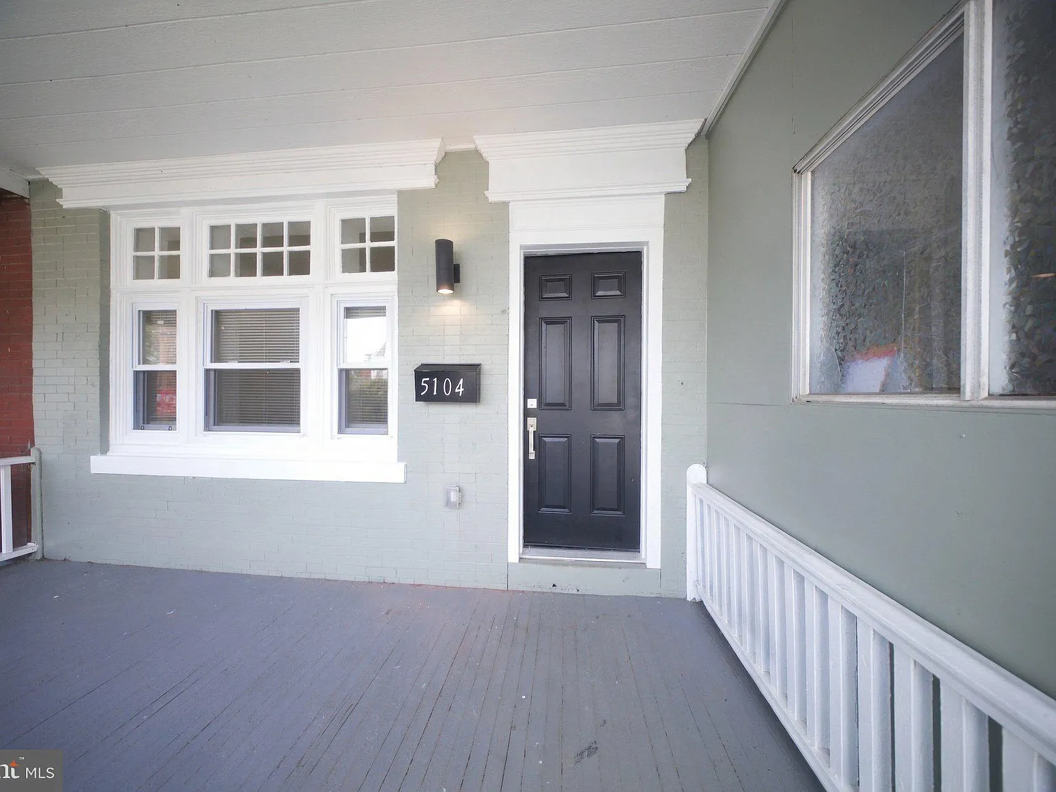3 bed, 1.5 bath, 1362 sqft, $2,400 — Photo 4