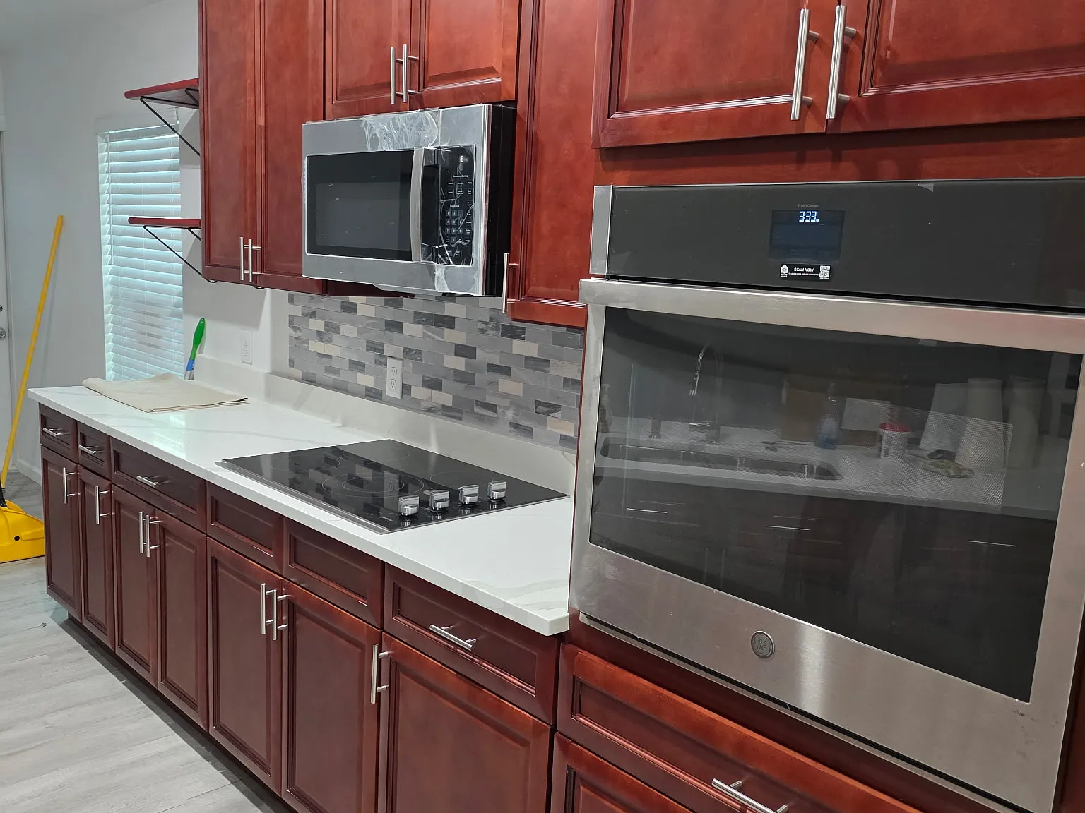 4 bed, 1417 sqft, $2,600 — Photo 2