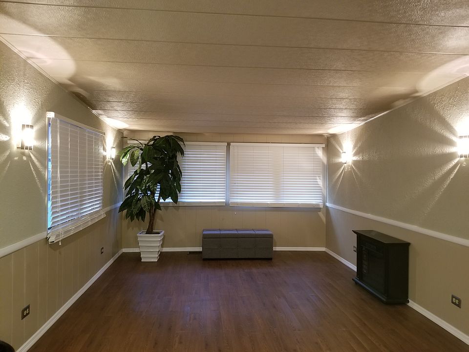 1st image of 1520 Colt Ln