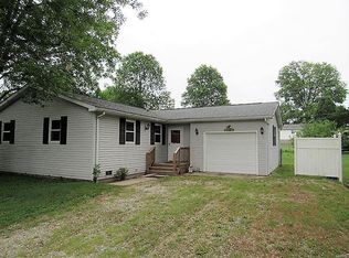 524 Hunter St, Lebanon, IL 62254