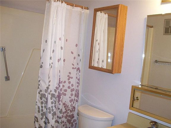 5th image of 5623 80th St N Unit 507
