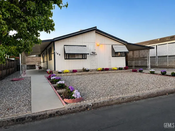149 Love Ln, Bakersfield, CA 93308