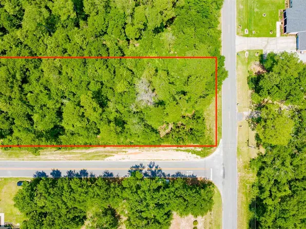 3195 Stefani Rd, Cantonment, FL 32533