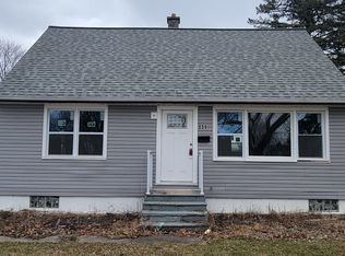 231 Home Ave, Itasca, IL 60143