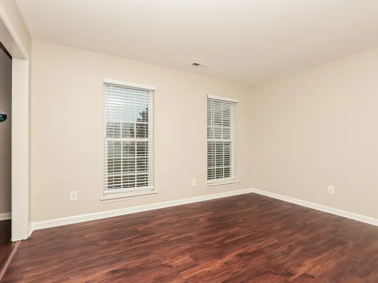 1514 Winter Ct — Photo 18