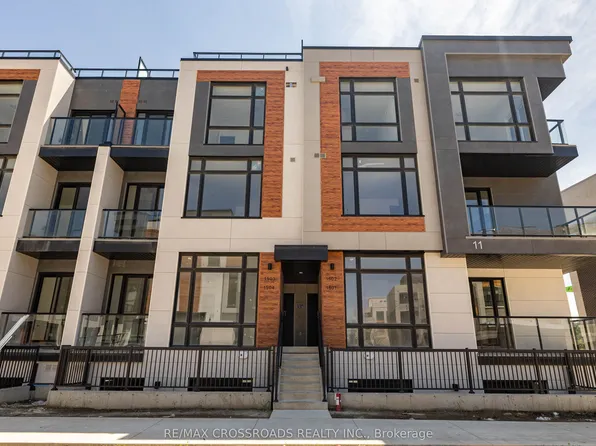 11 David Eyer Rd #1503, Richmond Hill, ON L4S 0N3
