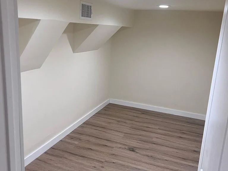 1558 N Randolph St #1 — Photo 11