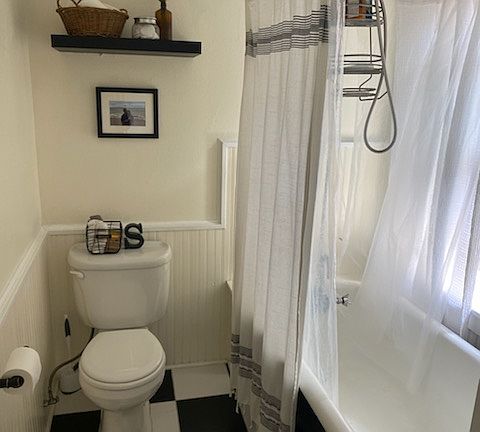 2nd image of 1410 Columbine St APT 4