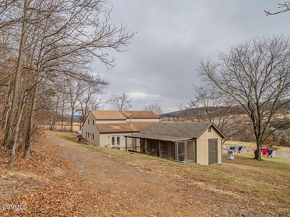 21st image of this home