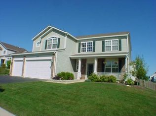 2046 Westbury Ln, Aurora, IL 60502