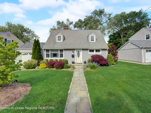 213 Oxford Avenue, Fair Haven, NJ 07704