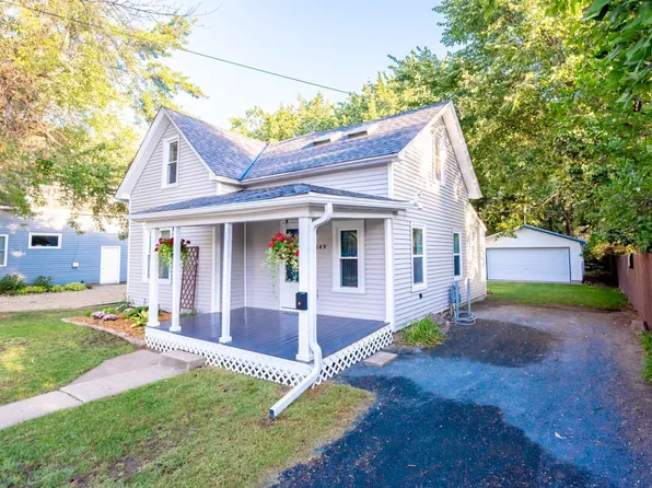 2149 7th St, White Bear Lake, MN 55110