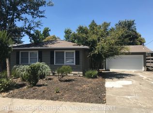 1230 Wyoming Dr, Santa Rosa, CA 95405