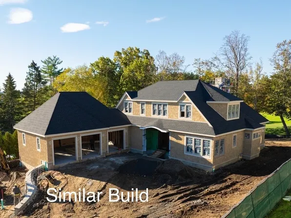 38 Buttonwood Ln #30, Ipswich, MA 01938