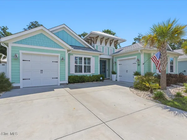 1582 Harbour Place Drive, Calabash, NC 28467