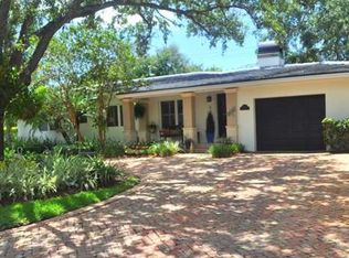 1354 Alegriano Ave, Coral Gables, FL 33146