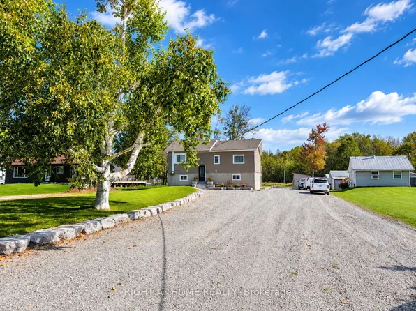 4041 Glen Cedar Dr, Ramara, ON L3V 0S2