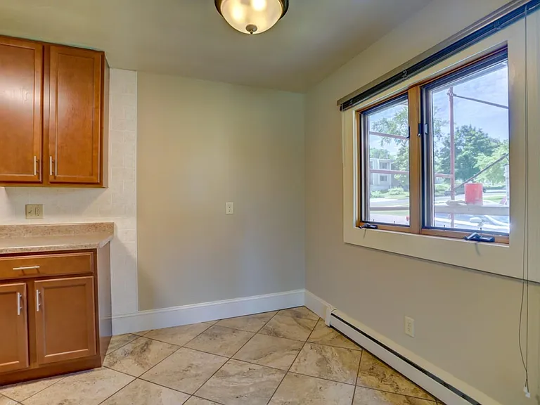 4910 Ascot Ln #2 — Photo 9