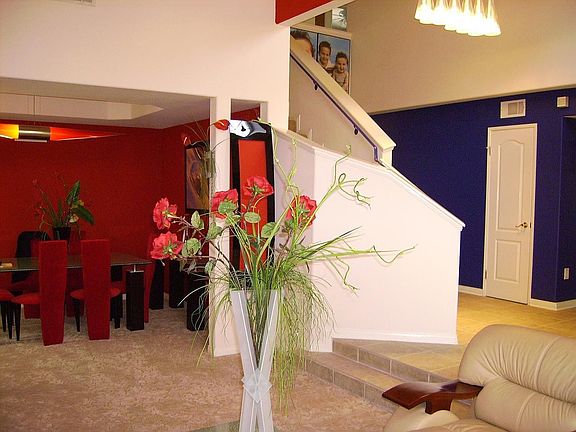 Entry way