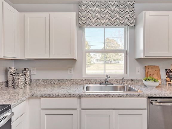 3rd image of 109 Walden Way Lot 22
