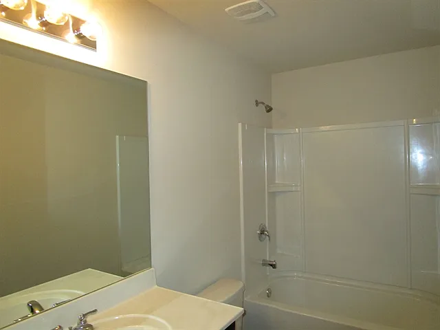 223 Maxton Ave — Photo 12
