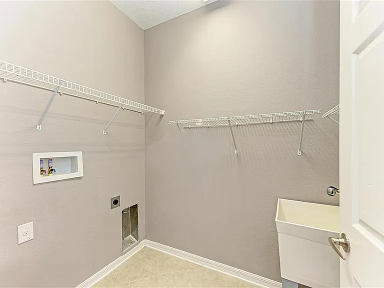 7807 110th Ave E #7807 — Photo 3
