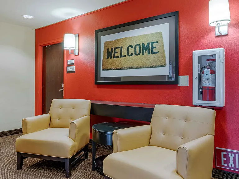 Lobby and Guest Check-in