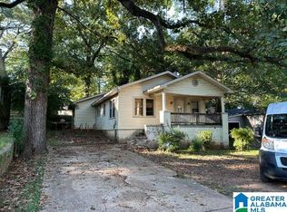 927 Woodward Rd, Midfield, AL 35228