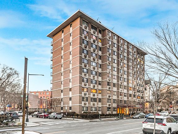 4th image of 1816 New Hampshire Ave NW APT 601