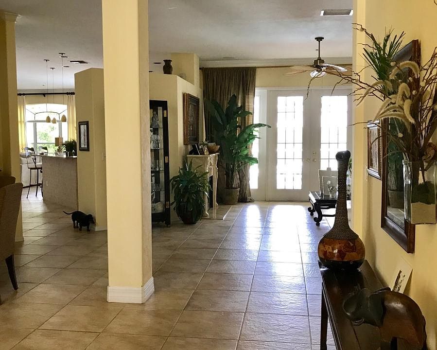 7996 Beaumont Ct, Naples, FL 34109 | Zillow