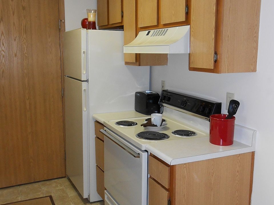 1st image of 4084 Emerald Lakes Blvd