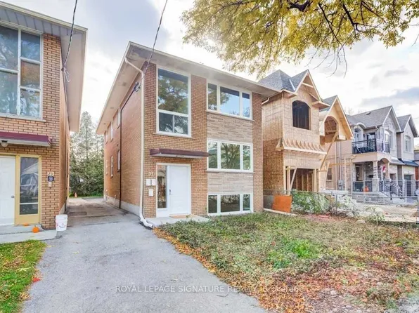 31 Elma St #3, Toronto, ON M8V 1X9