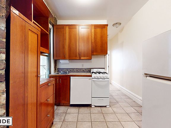 4th image of 207 W 80th St APT 2B